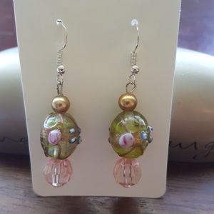 Silver/💛 Gold/ Egg 🥚 shape / Crystal💎 Earring's⭐️